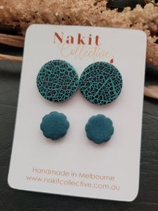 Teal and black speckled circle and teak flower stud pack